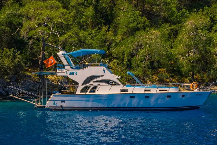 Descubre el blues en Fethiye con BAY C