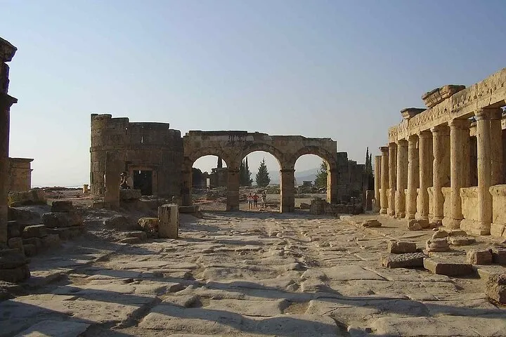 Excursión en grupo compartida a Pamukkale desde Pamukkale