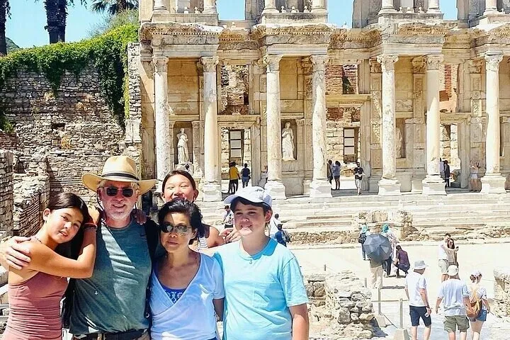 Tour Bíblico Privado de Éfeso desde el Puerto de Kusadasi con Almuerzo