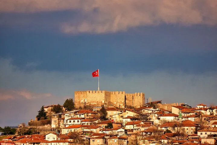 Ankara : Tour a pie privado con guía ( Tour privado )