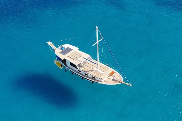 Excursión Privada de 6 Horas a la Costa de Bodrum con Almuerzo Incluido