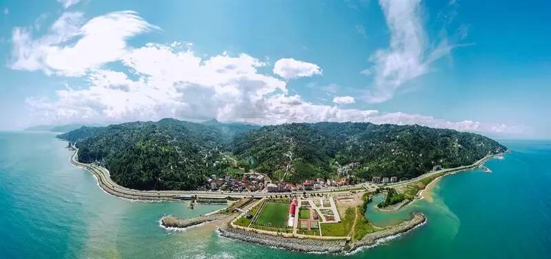 Gare routière de Derepazarı, Rize