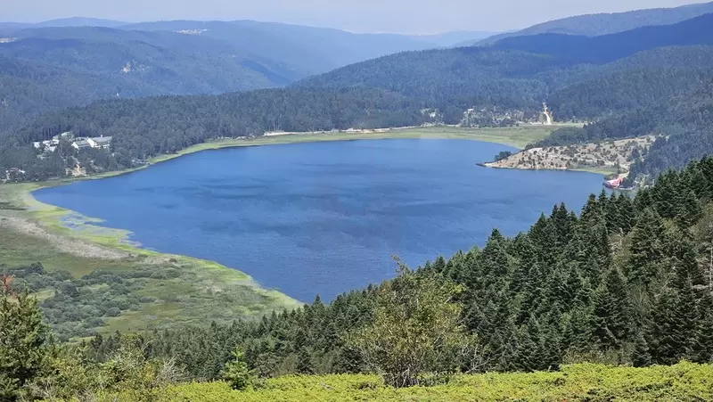 Природный парк озера Абант