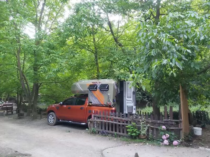 Cevizli Bahçe Kahvaltı und der Campingplatz