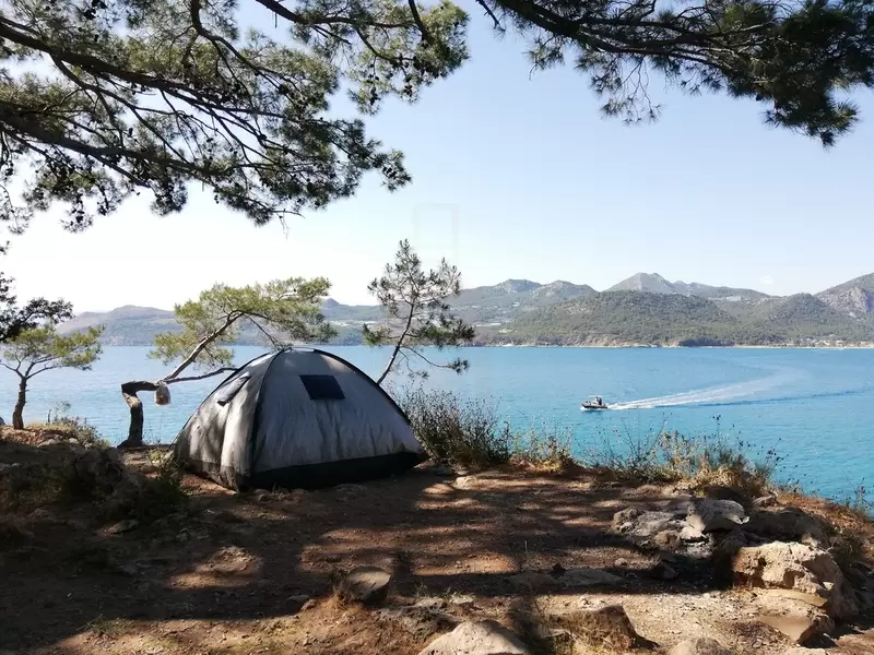 Korsan Cove