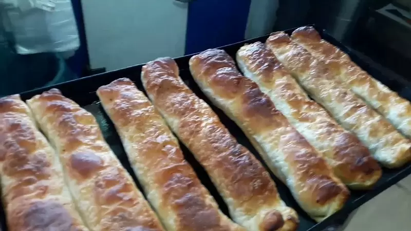 アダナ コル ボレック