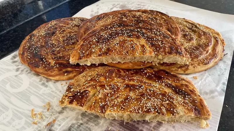 アクサライ・タヒンリシ