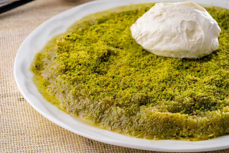 Дженнет Мудуру / Килис Сливочный треснувший Кунефе