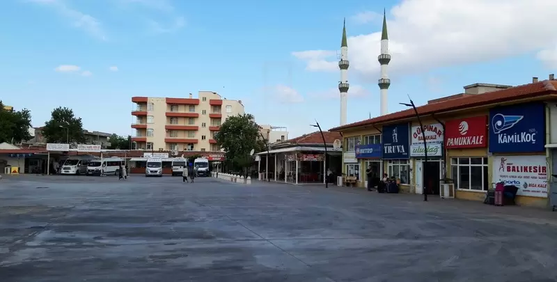 محطة حافلات إيزيني، تشاناكالي