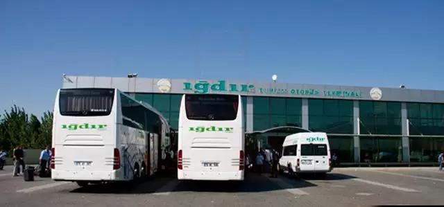 イドゥル バス ターミナル