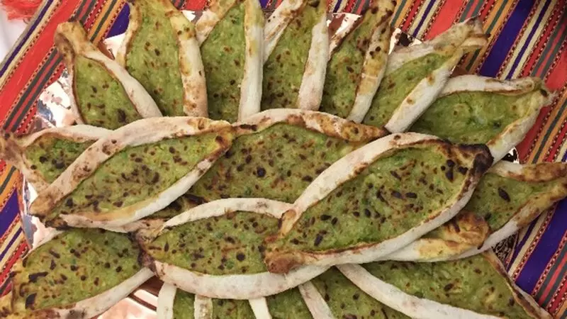 ガズィアンテプのシュガーチーズペストリー