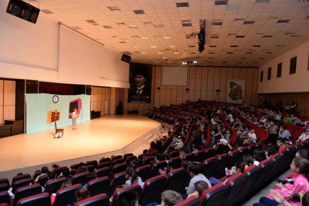 Antalya Muratpaşa Belediyesi Kültür Merkezi