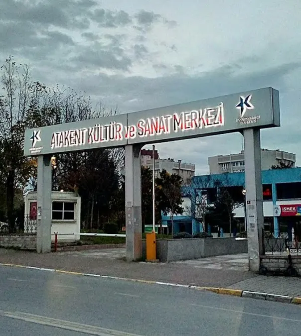 Küçükçekmece Atakent Kültür Merkezi