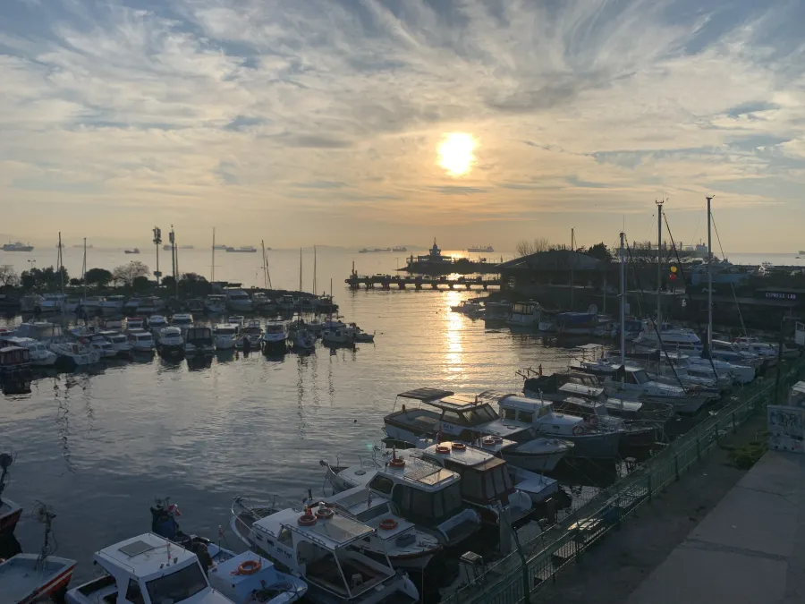 Ataköy Marina Açık Hava Sahnesi