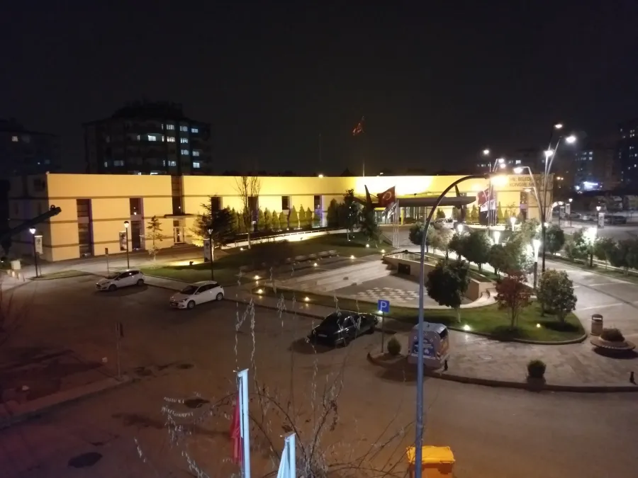 Şehit Kamil Belediyesi Kültür ve Kongre Merkezi