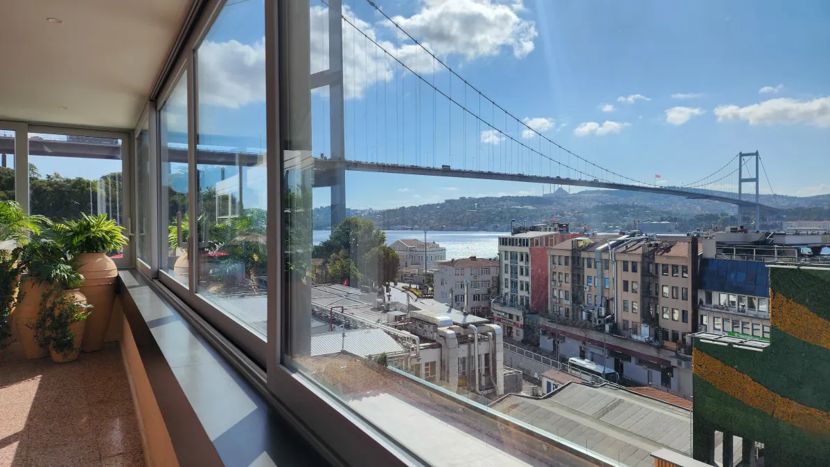 Crown Plaza Teras Ortaköy