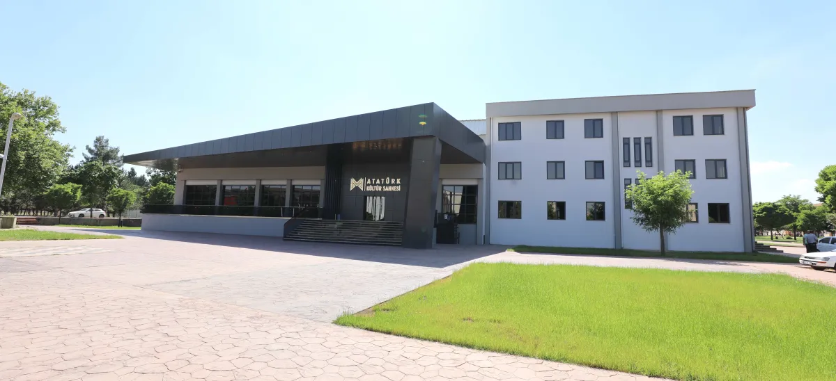 GAÜN Mâvera KSM – Açıkhava Sahnesi