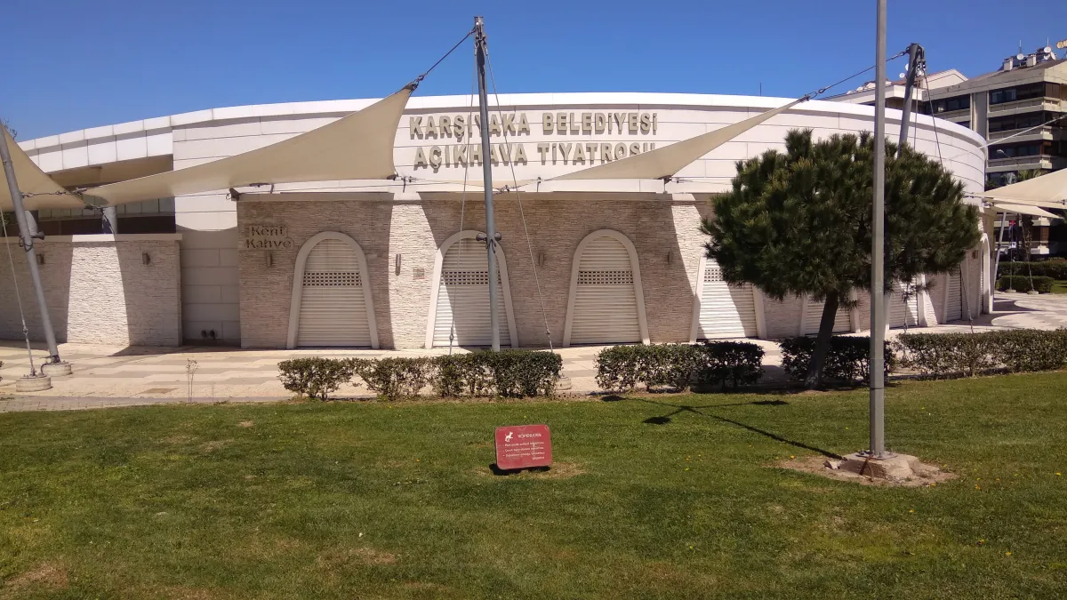 Bostanlı Karşıyaka Theatre
