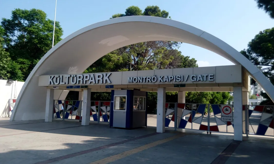 İzmir Kültürpark Open Air Theatre
