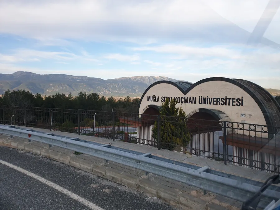 Sıtkı Koçman Üniversitesi AKM - A Salonu