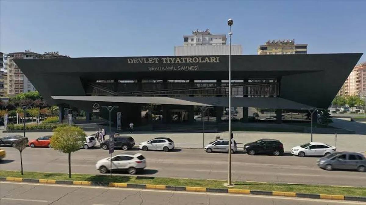 Devlet Tiyatroları Şehitkamil Sahnesi